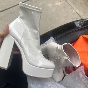 Steve Madden White Patent Platform Ankle Boots